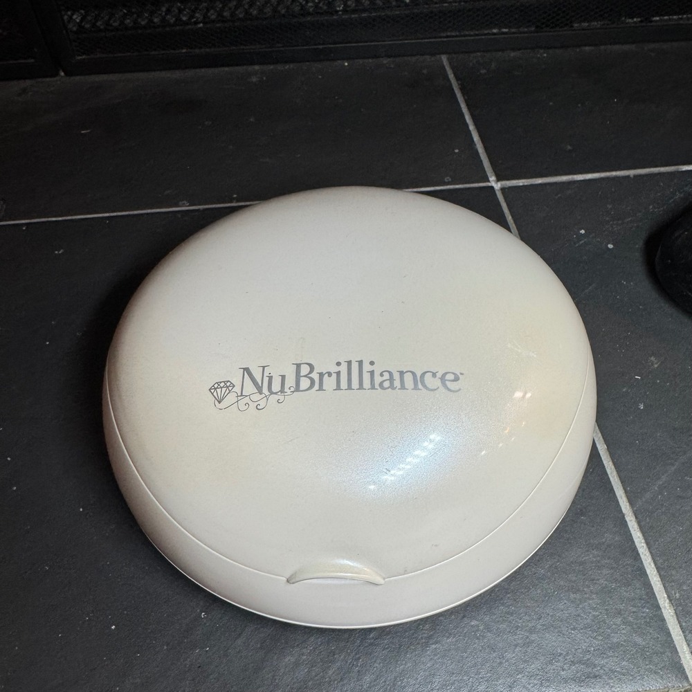 NuBrilliance Diamond Microdermabrasion Skin Care System 30212 White Works - READ